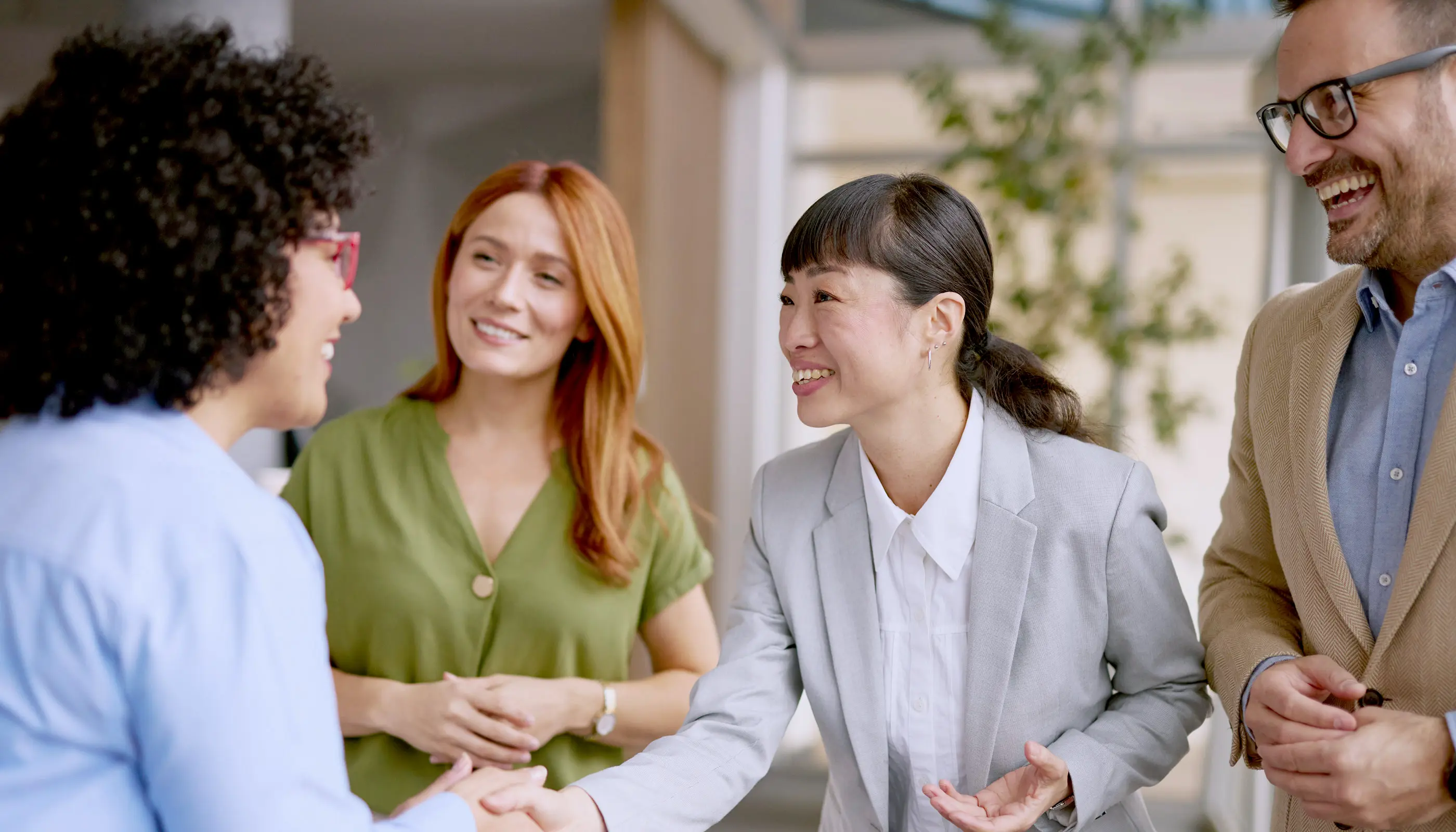 それは人を思い歴史を見つめ未来を愛すること